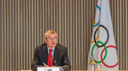 Thomas Bach, presidente do COI - (Foto: GettyImages)