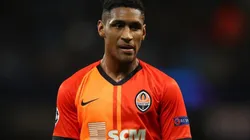 Romildo é acusado de "esquema" com Tardelli por venda precoce de Tetê ao Shakhtar