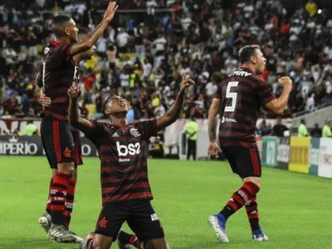 Atacante do Flamengo é oferecido e diretoria do Cruzeiro bate o martelo