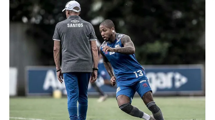 Santos utiliza paralisação para colocar casa em ordem