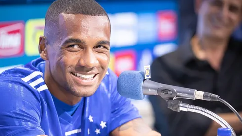 Com reforços e baixa, Cruzeiro se prepara para duelo com Coimbra