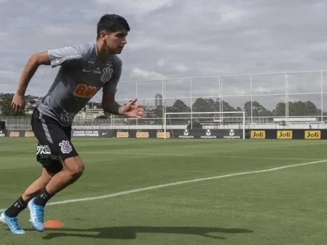 Após manutenção de Araos, Corinthians decreta saída de meio-campista