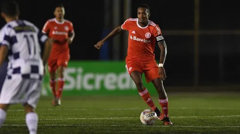 Edenilson critica fala de governador do RJ sobre coronavírus