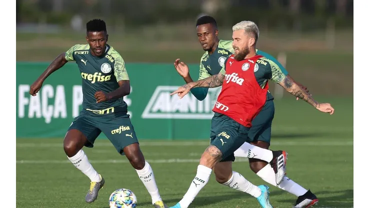 Comentarista da Fox não poupa críticas a medalhão do Palmeiras