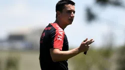 Após goleada sofrida em clássico, Eduardo Barros assume culpa por mau desempenho do Athletico: "a responsabilidade é minha"