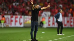 Comentarista Guerrinha "exige" vitória do Inter de Coudet em Gre-Nal