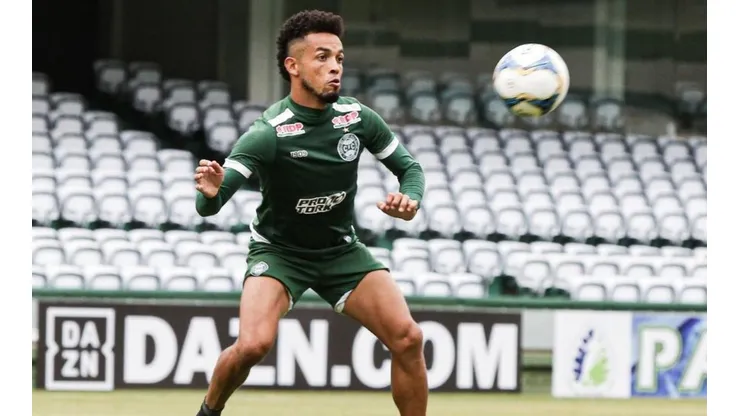 Coritiba pode ter dois desfalques para a partida contra o Cascavel CR