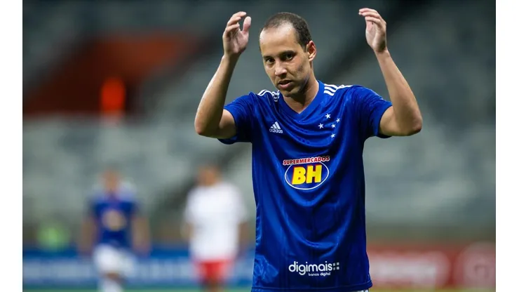 Empresário de Rodriguinho define chances do meia jogar pelo Vasco