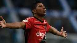 Nadja Mauad indica o que falta para o Athletico renovar com Rony