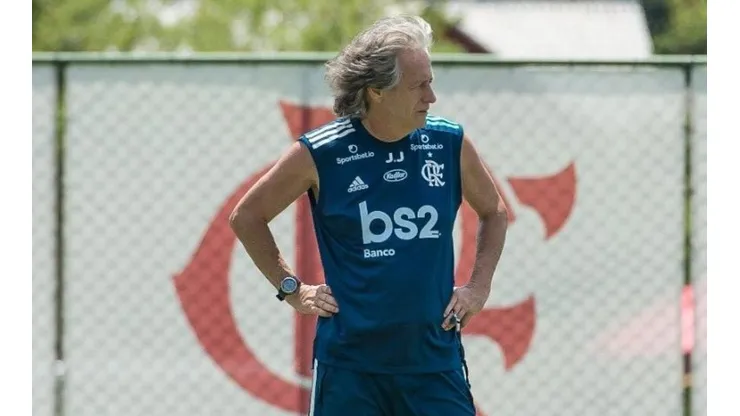 Jorge Jesus é surpreendido de última hora por lesão de titular
