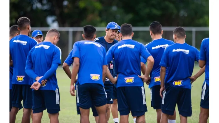 Cruzeiro avança negociações com atacante de R$ 2 milhões