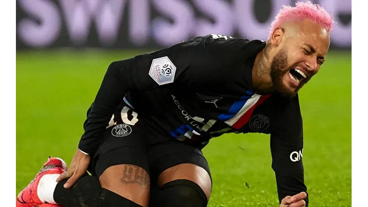 Neymar é poupado, mas já tem data para voltar aos gramados