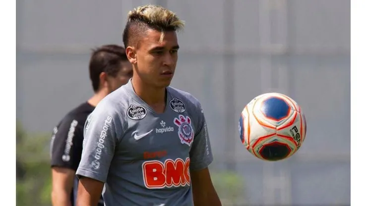 Cantillo diz que Corinthians jogará o semestre contra o Guaraní-PAR