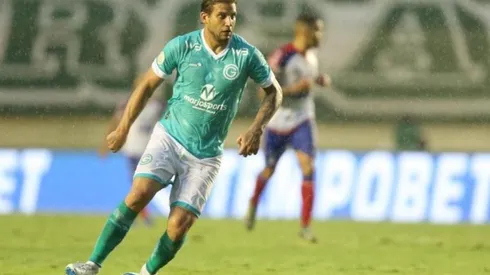 Rafael Moura volta à Sul-Americana com o Goiás