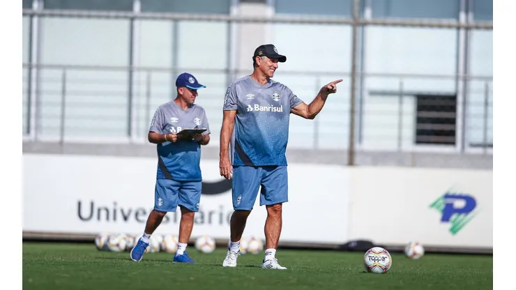 Renato: time terá mudança contra o Aimoré (Foto: Lucas Uebel/Grêmio FBPA/Divulgação)