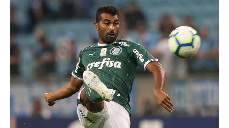 Palmeiras deve oferecer R$ 3 milhões para contratação de meia