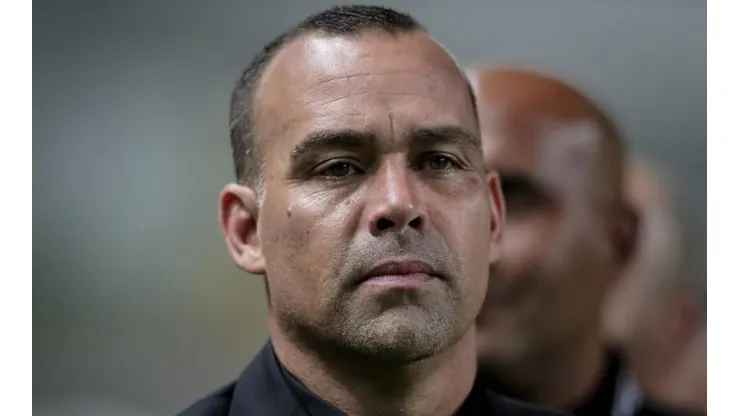 Galo negocia com camisa 9; velho conhecido da torcida agrada Dudamel