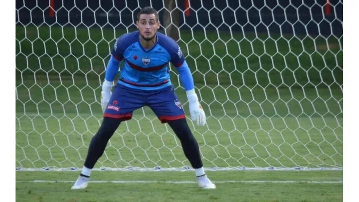 Regularizado no BID, Jean pode estrear pelo Atlético-GO na próxima quinta (06)