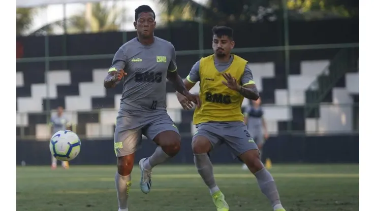 Guarín: próximo de renovar contrato (Foto: Rafael Ribeiro/Vasco/Divulgação)