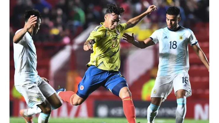 Camisa 9 da Colômbia é oferecido ao Atlético-MG