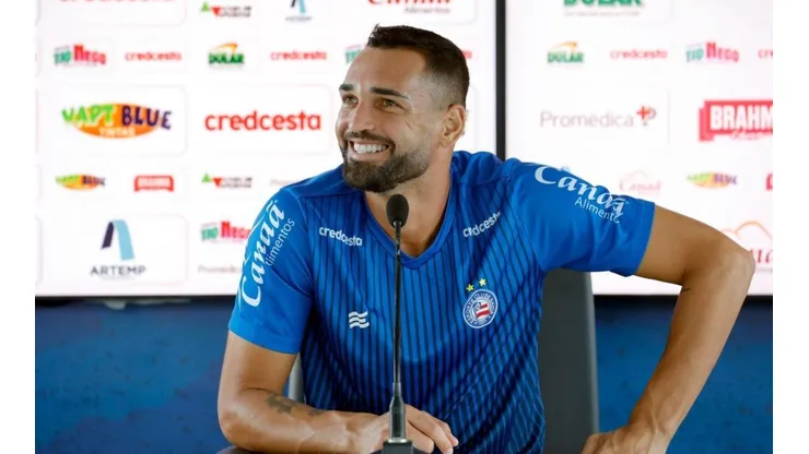 Gilberto cobra permanência de jogador do Bahia