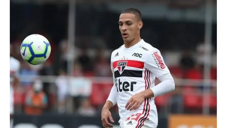 Antony se declara ao São Paulo, mas não garante permanência até o fim do ano