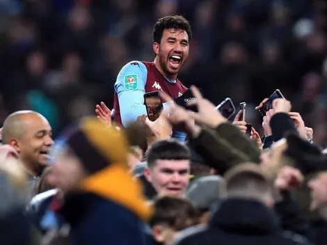 Torcida do Aston Villa vai a loucura e invade gramado após triunfo