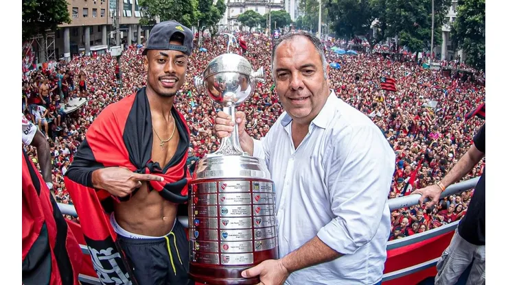 Flamengo anuncia renovação com atacante campeão Brasileiro da Libertadores