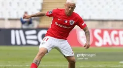 Coritiba confirma contratação de lateral-direito do Santa Clara, de Portugal; jogador é o 11º reforço do time paranaense