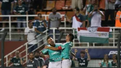 Com braçadeira de capitão, Willian celebra hat-trick