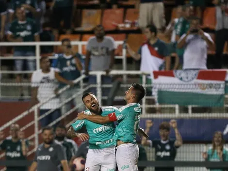 Com braçadeira de capitão, Willian celebra hat-trick