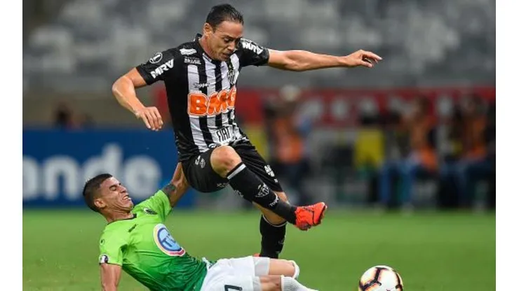 Grêmio define possibilidade de contratar Ricardo Oliveira
