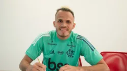 Flamengo anuncia renovação com lateral-esquerdo campeão do Brasileiro e da Libertadores