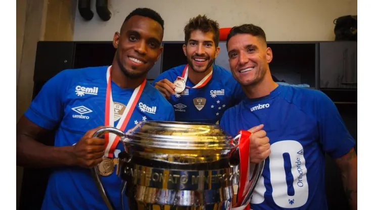 Lucas Silva comemora chegada de Thiago Neves ao Grêmio: "Decisivo"