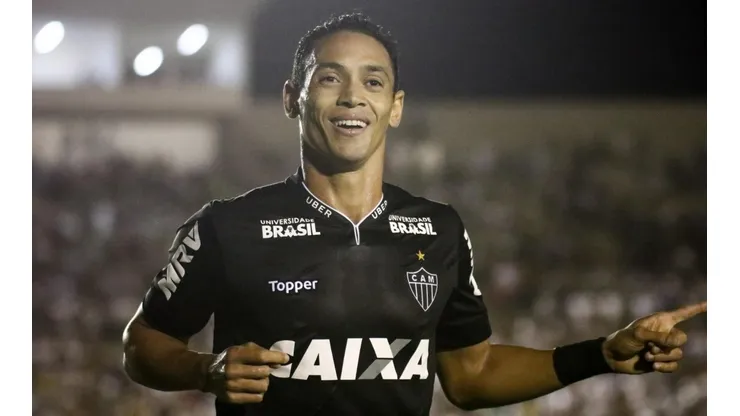 Dudamel coloca futuro de Ricardo Oliveira mais uma vez em xeque