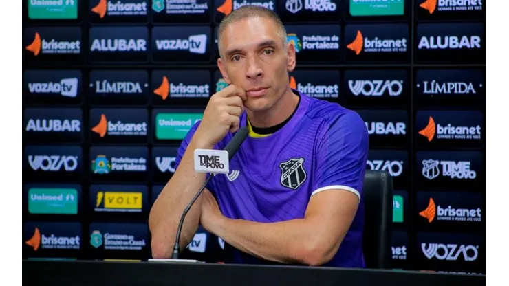 Fernando Prass avalia saída do Palmeiras: "Não houve critério"
