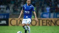 Robinho aceita redução salarial e permanece no Cruzeiro