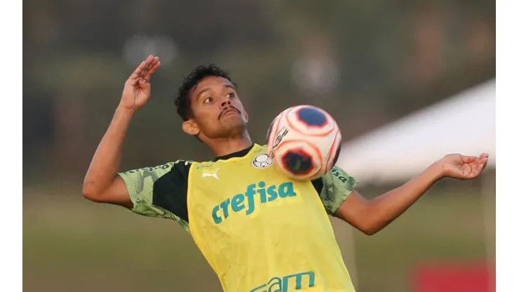 Scarpa é relacionado para a partida do Palmeiras contra o Ituano