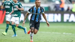 Everton próximo de sair; Grêmio mira meia para lugar de Jean Pyerre