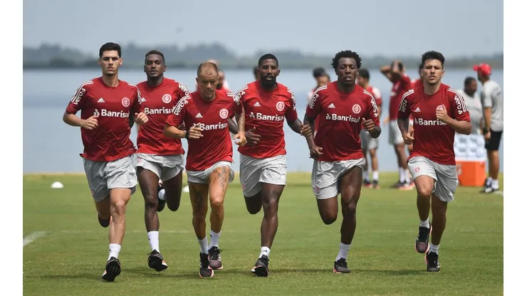 Peça-chave está fora da estreia de Coudet no Inter