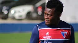 Paulão marcou um gol de bicicleta contra o Avaí na temporada passada