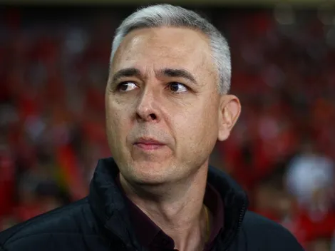 Tiago Nunes revela lado explosivo e decepção com Petraglia