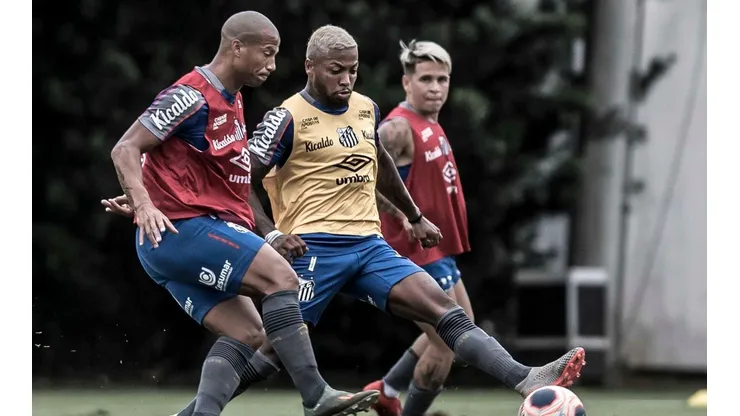 Peres revela quais jogadores devem permanecer