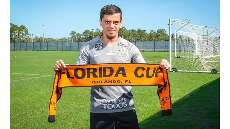 Fagner analisa pré-temporada do Corinthians e elogia Tiago Nunes