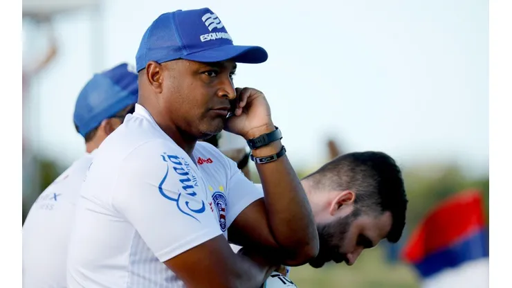 Cerri abre o jogo sobre contratações no Bahia