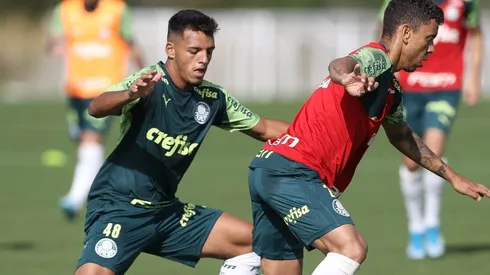 Gabriel Menino é indicado para ser titular do Palmeiras no Paulistão