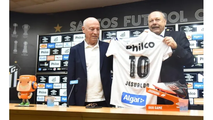 Peres "cutuca" Sampaoli e revela planejamento de Jesualdo