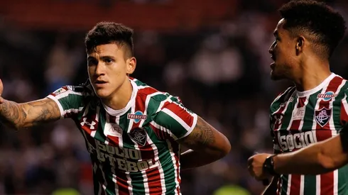 Ao desembarcar no Rio, Pedro vai direto para o CT Ninho do Urubu