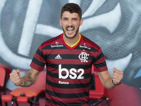 Gustavo Henrique é apresentado antes do esperado e cobra Gabigol
