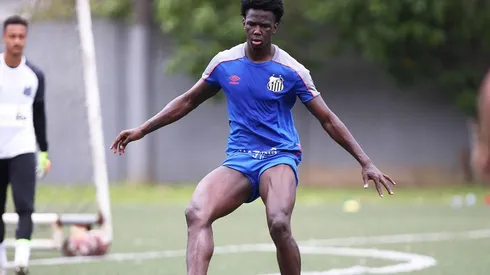 Santos deve ganhar espaço com venda de peça de ataque
